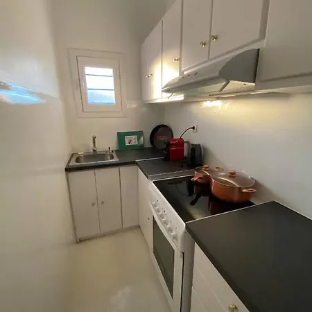 Fabrika Appartament Pensión *